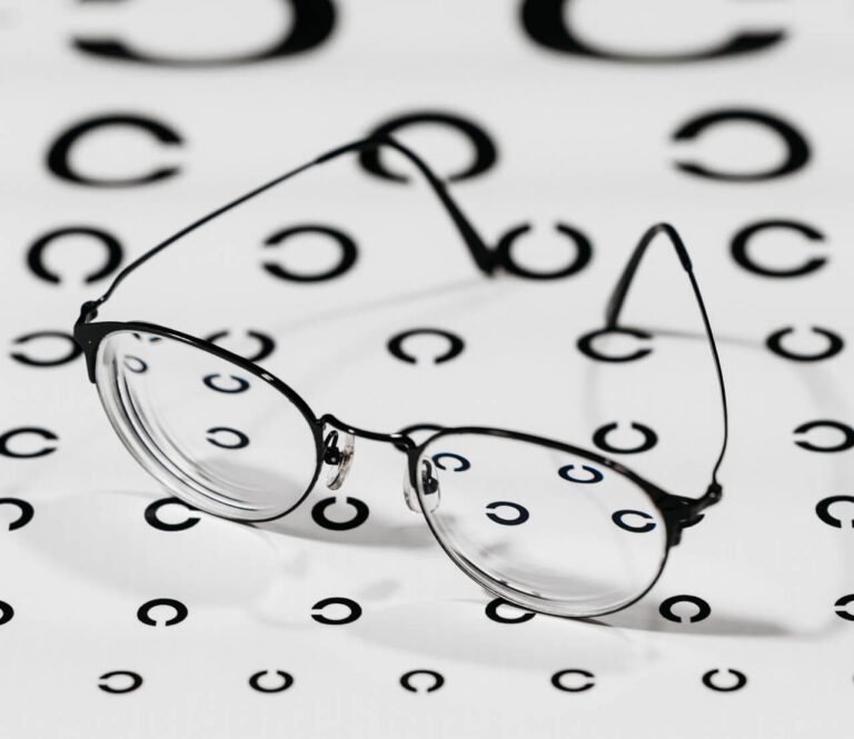 В чём секрет хорошего зрения или Почему нужно регулярно проверяться у офтальмолога?