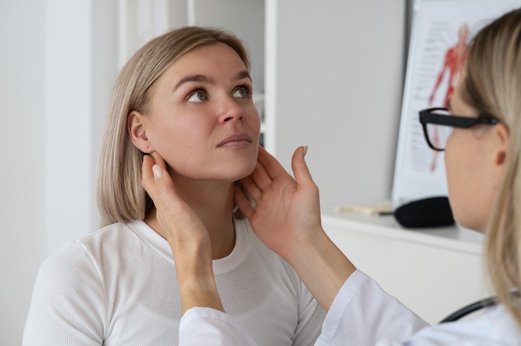 Прием врача ЛОРа — хранитель уха, горла и носа